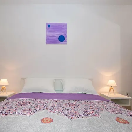 Apartment Sesna *