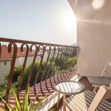 Sesna Apartment Bol